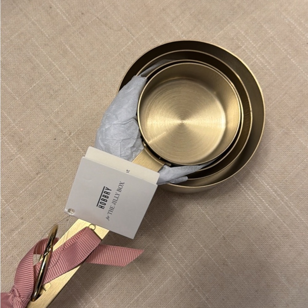Gold Measuring Cups Set